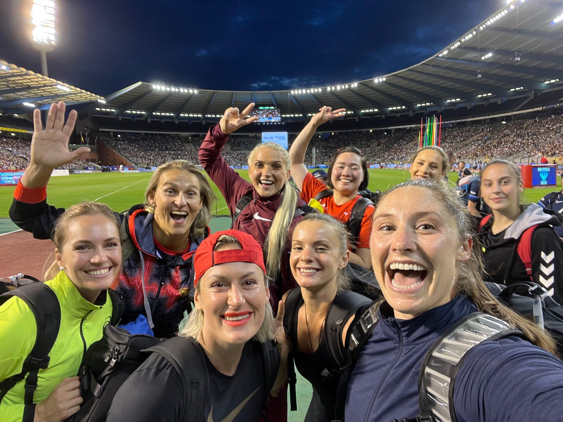 Kara poses with fellow javelin competitors at Diamond League Brussels.